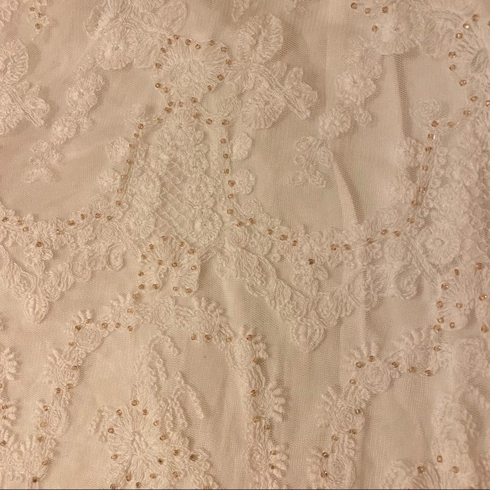 White House Black Market Embroidered Lace Cami - Picture 4 of 4